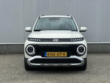 Car image 42