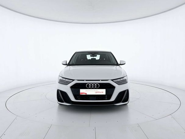 Audi A1 30 TFSI S-line Sportback 81 kW image number 2