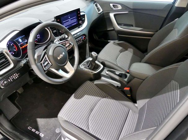 Kia Ceed 1.0 T-GDI 74 kW image number 17