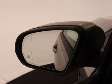 Car image 41