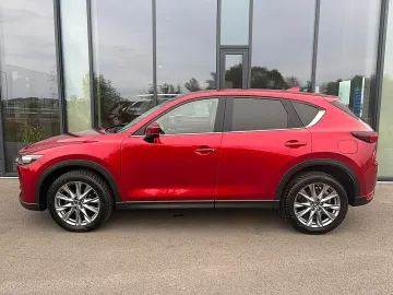Car image 5