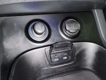 Car image 36