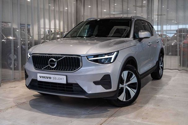 Volvo XC40 T2 Core 95 kW image number 1