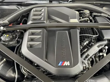 Car image 38