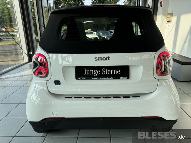 Smart ForTwo cabrio EQ 60 kW image number 8