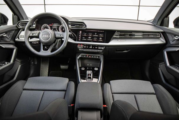 Audi A3 35 TFSI Allstreet Advanced 110 kW image number 5