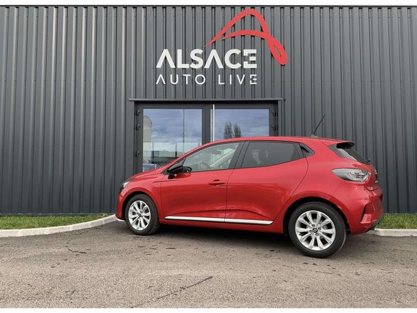 Renault Clio TCe 90 66 kW image number 3