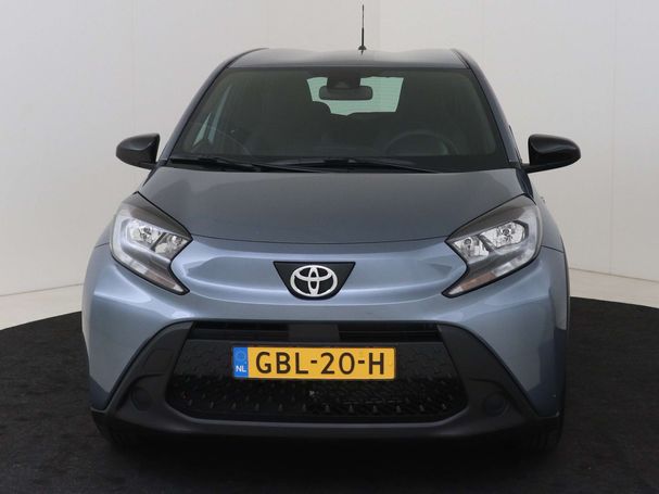 Toyota Aygo X 1.0 VVT-i 53 kW image number 26