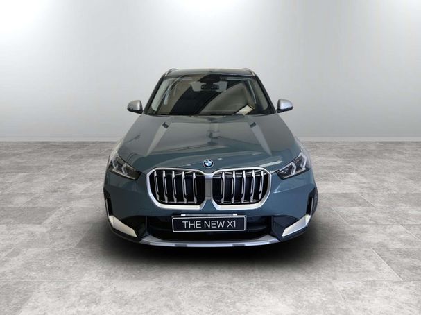 BMW X1 xDrive25e 180 kW image number 2