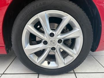 Car image 23