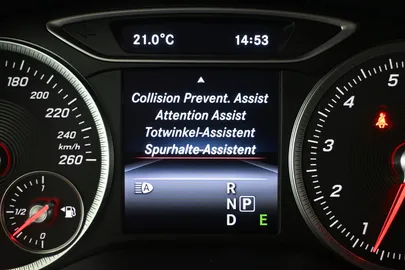 Car image 35