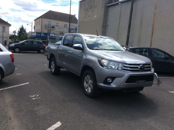 Toyota Hilux Double D Cab 2.4 4D 4WD 110 kW image number 4