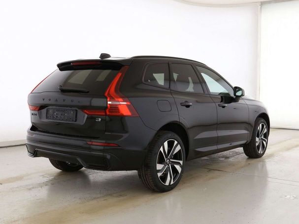 Volvo XC60 Plug-in Hybrid Plus Black Edition AWD 293 kW image number 3