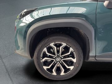 Car image 21