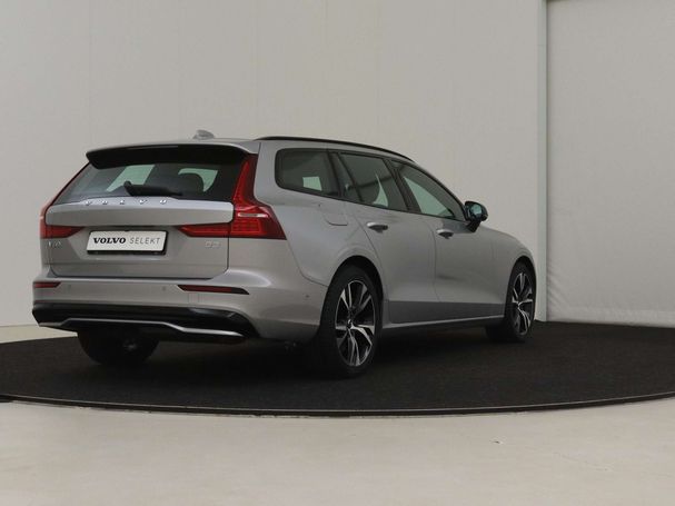 Volvo V60 B3 Ultimate 120 kW image number 6