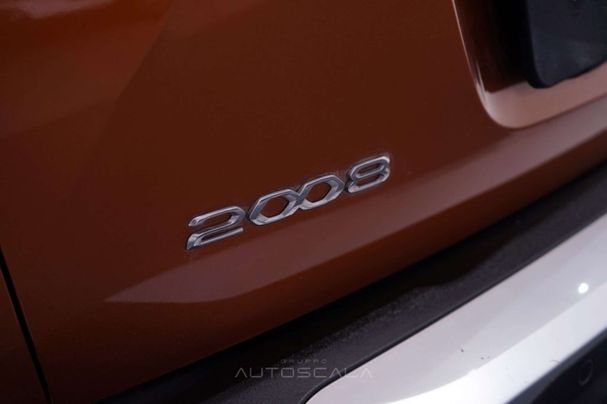 Peugeot 2008 PureTech 130 Allure 96 kW image number 29