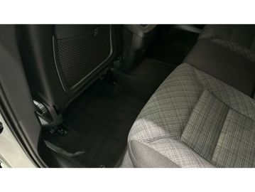 Car image 41