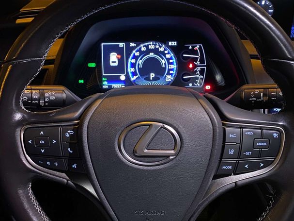 Lexus UX 250h 135 kW image number 8