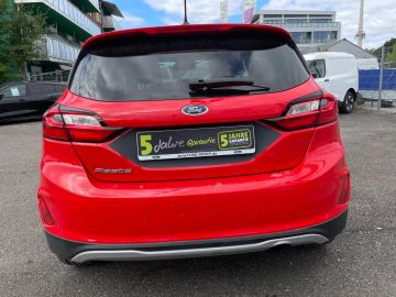 Car image 26