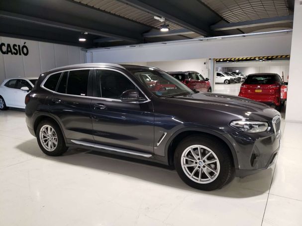 BMW X3 xDrive 140 kW image number 13