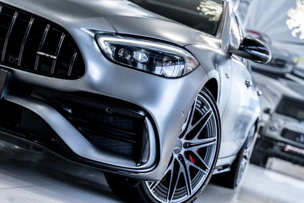 Mercedes-Benz C 43 AMG 4Matic 287 kW image number 4