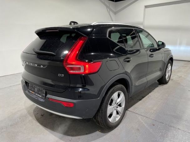 Volvo XC40 D3 Momentum Pro 110 kW image number 3