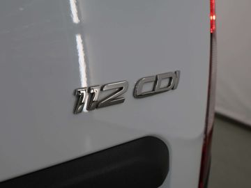 Car image 37