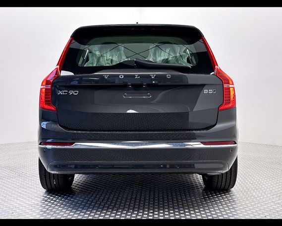 Volvo XC90 B5 AWD Plus 173 kW image number 3