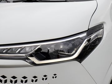 Car image 28