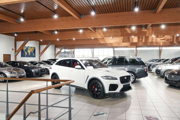 Jaguar F-Pace P400e R-Dynamic 297 kW image number 12