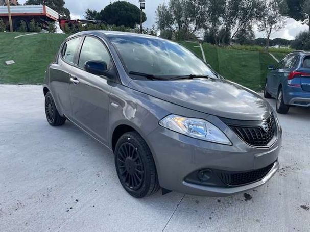 Lancia Ypsilon 51 kW image number 2