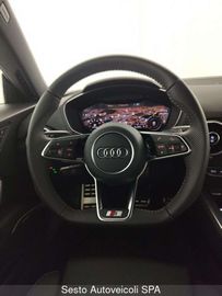 Car image 37