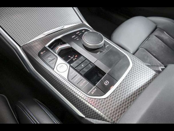 BMW 318i 115 kW image number 9