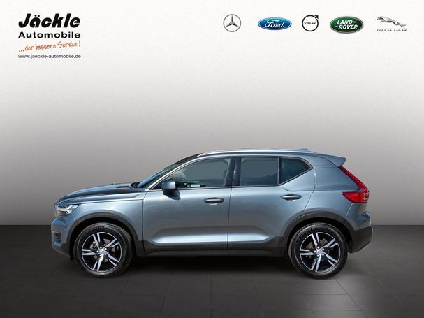 Volvo XC40 Momentum 110 kW image number 5