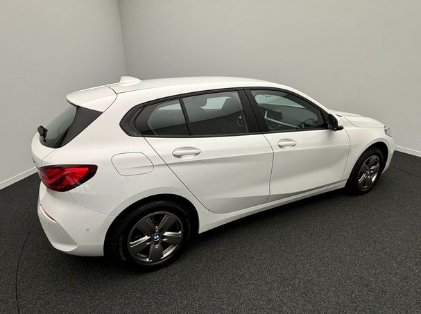 BMW 118i 100 kW image number 7