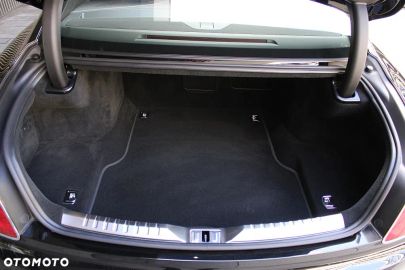 Car image 40