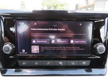 Car image 46