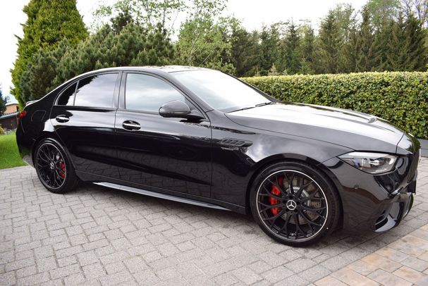 Mercedes-Benz C 63 AMG S E 500 kW image number 2