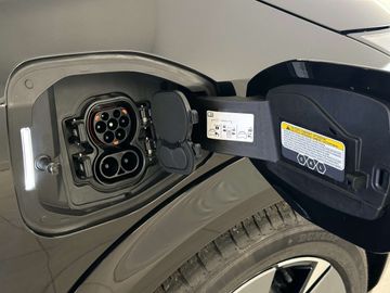 Car image 41