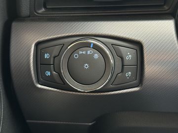 Car image 33