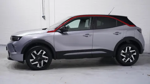 Car image 5
