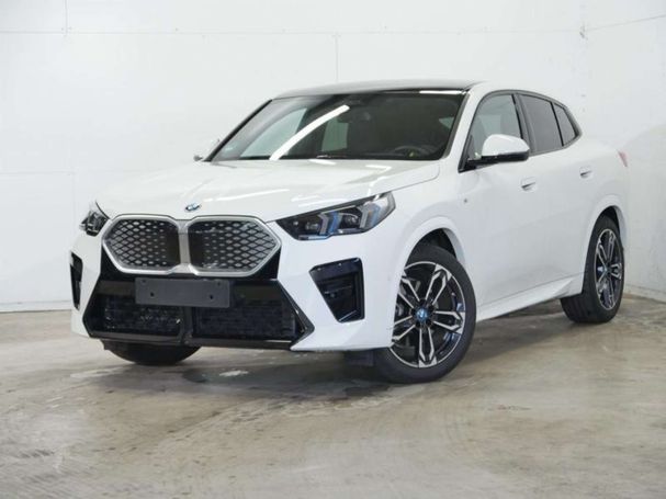 BMW iX2 M Sport 230 kW image number 1