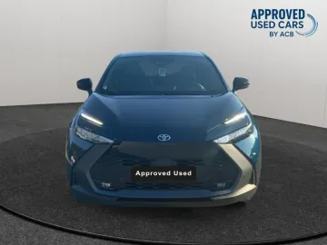 Car image 3