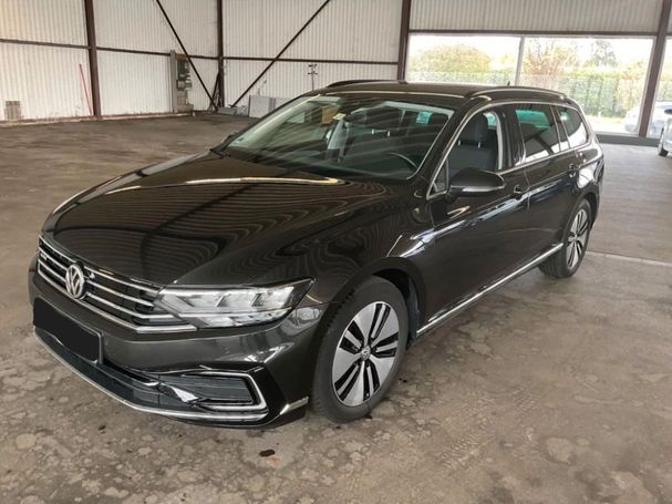 Volkswagen Passat GTE 1.4 TSI DSG 160 kW image number 1