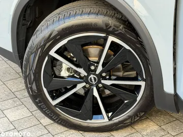 Car image 40