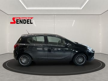 Car image 4