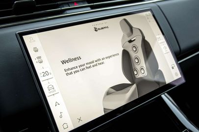 Car image 36