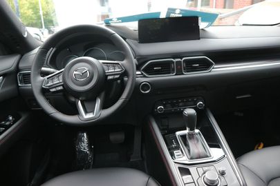 Car image 24