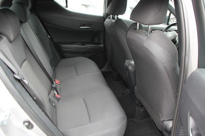 Car image 15