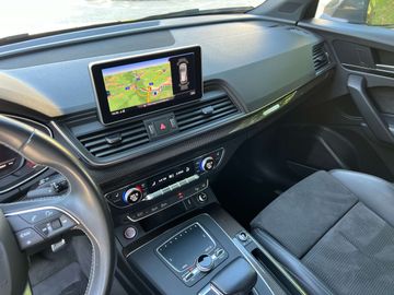 Car image 36